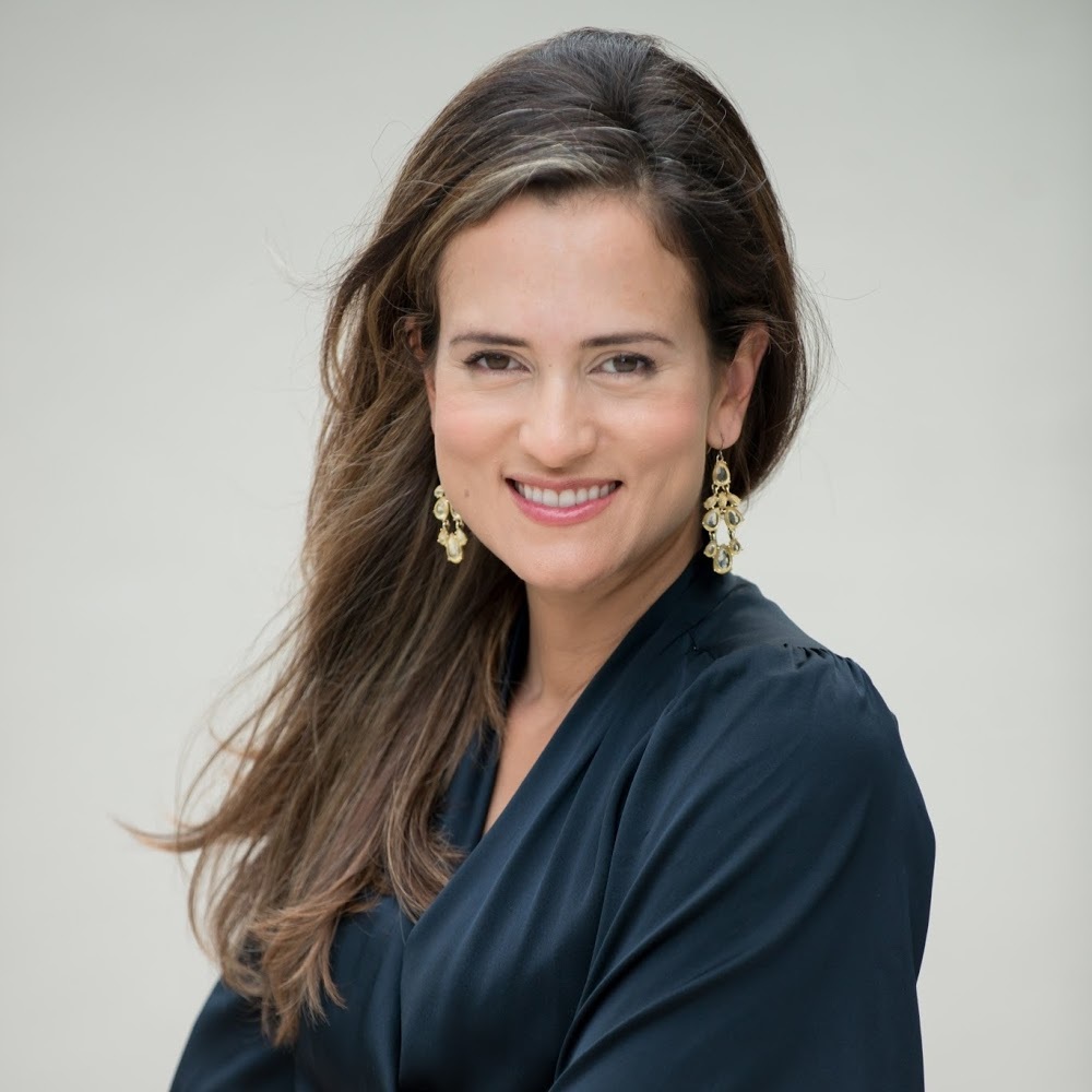 Meet your Posher, Elizabeth